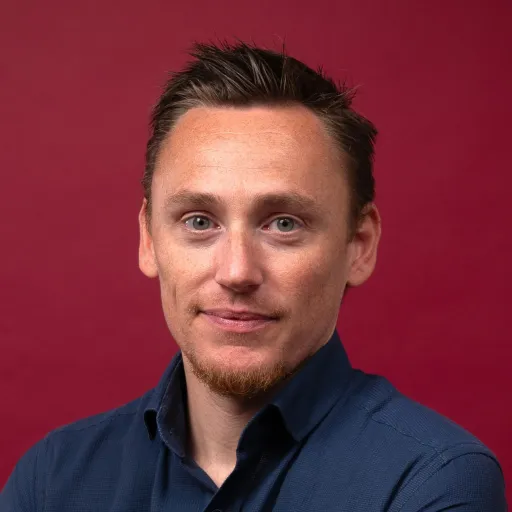 Interview de Pierre CLOAREC de ASSIA : Les solutions logicielles innovantes pour les organismes de santé